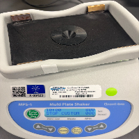 Grant-bio MPS-1 Multi Plate Shaker image 2